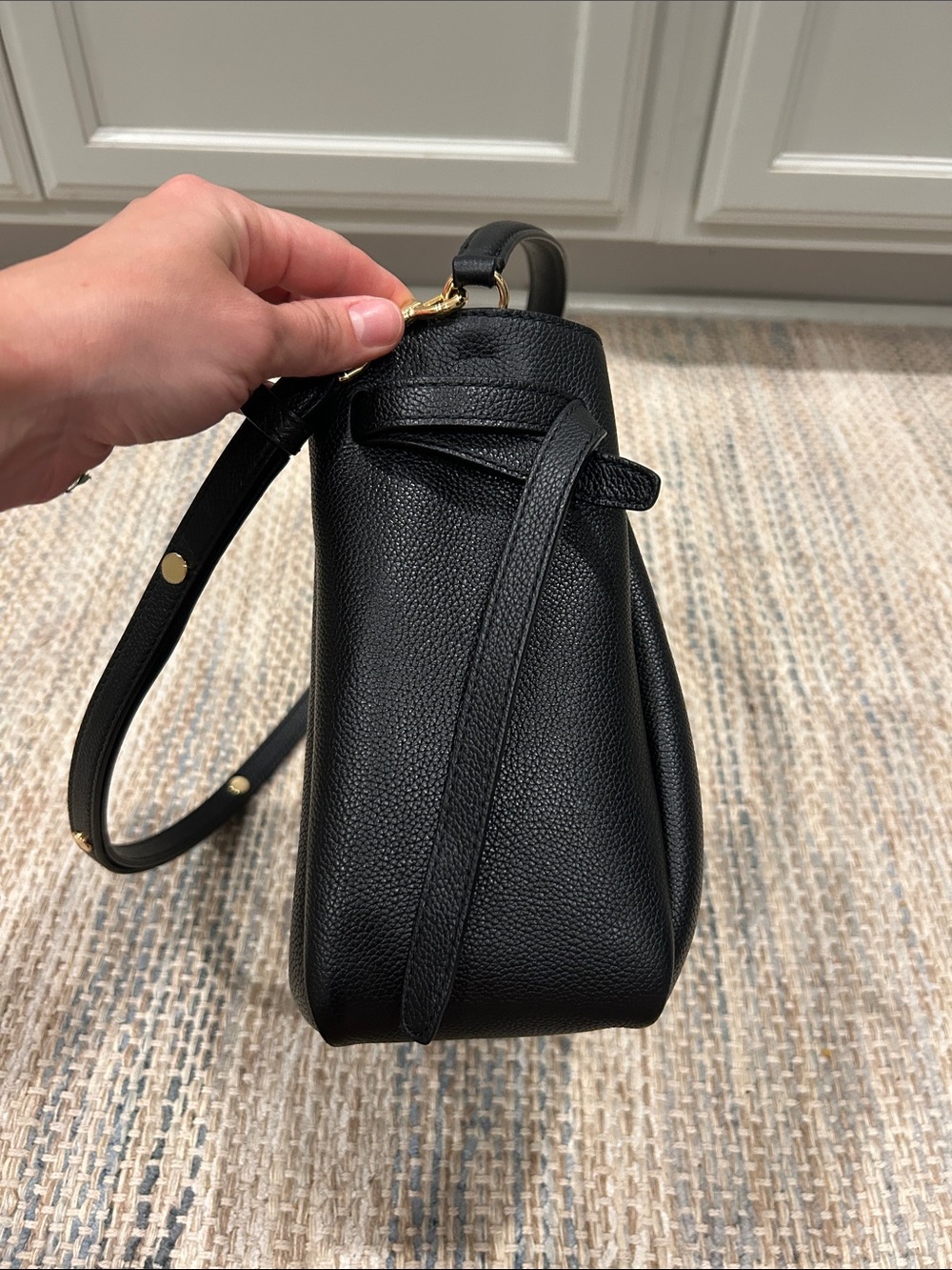 Tory Burch Black Pebbled Leather Shoulder Bag with Gold Hardware - Picture 5 of 11